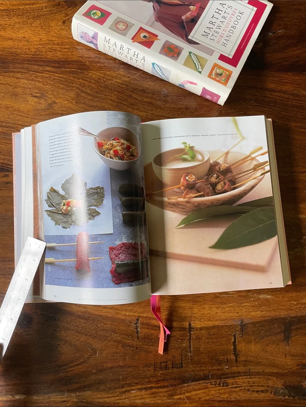 Martha Stewart Hors D’Oeuvres Handbook (C)1999 First Edition + First Printing